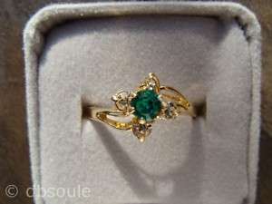Ladies Green Swarovski Crystal GP Solitaire Ring ~ NEW  