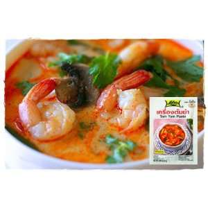TOM YUM PASTE Thai Food Shrimp Tom Yum Goong Lobo Brand   1.06 Oz Each 
